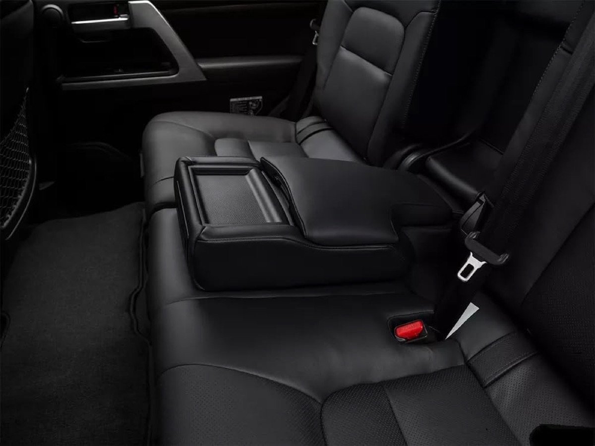 Land Cruiser 200 carpet floor mats, 3-piece, Black, 4